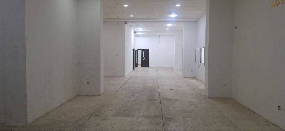 Ижарачилари бор нотурар жой / Продается нежилое помещение с арендатора