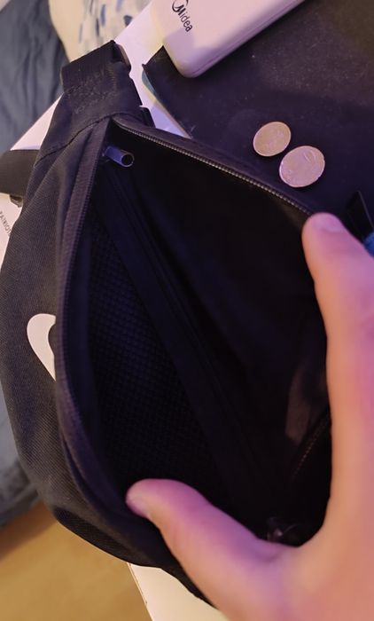 Оригинална Nike чантичка
