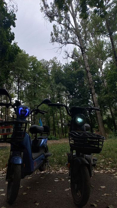 Продаётся скутер ск8 в хорошем состояний