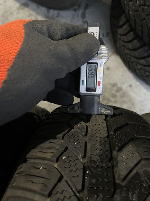 Anv m+s 165/65/15 Semperit/Michelin