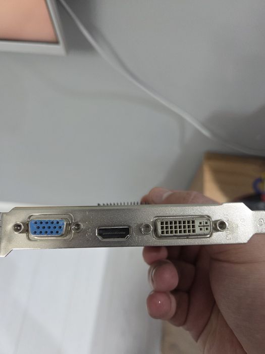 Видеокарта Nvidia gt430 1gb