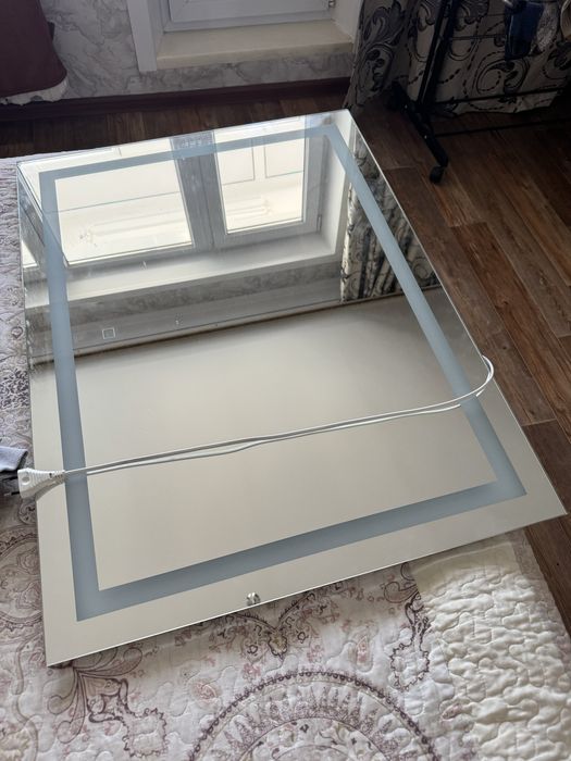 Зеркало с подсветкой