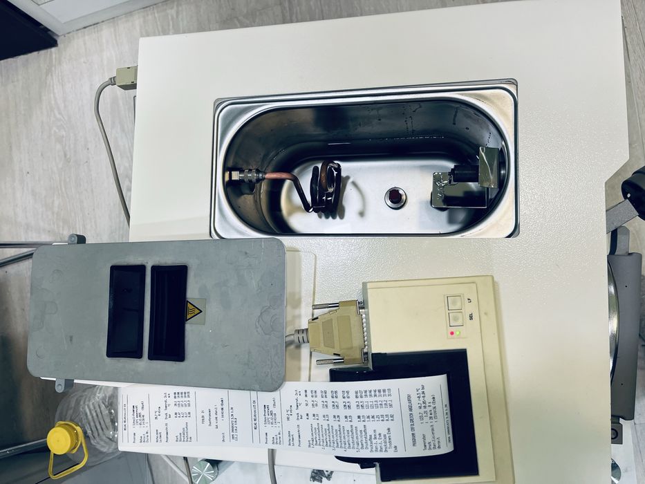 Autoclav sterilizator cosmetica salon beauty Melag Melatronic 15+