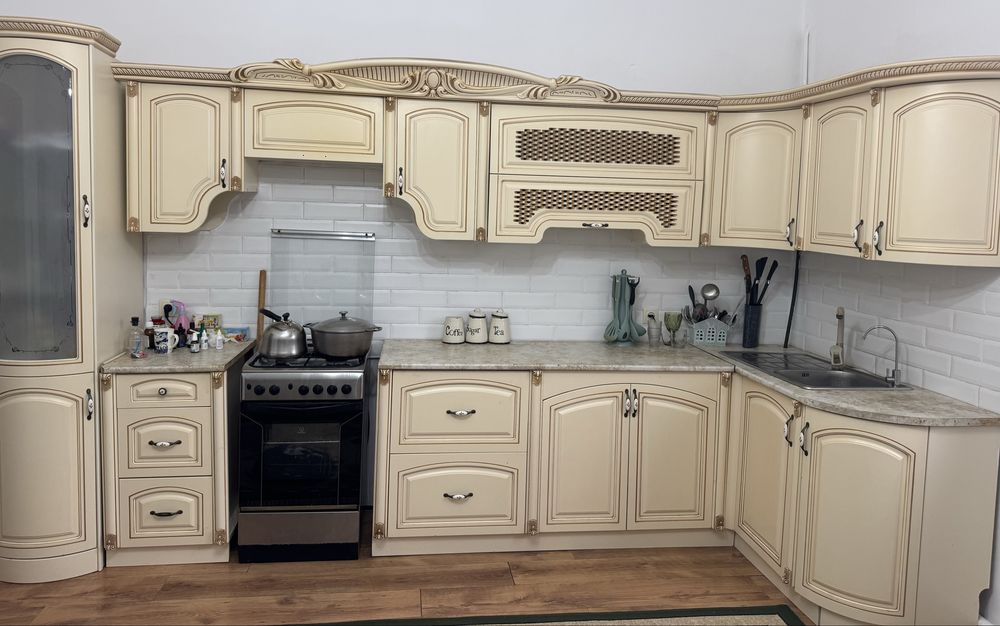 Кухонный гарнитур