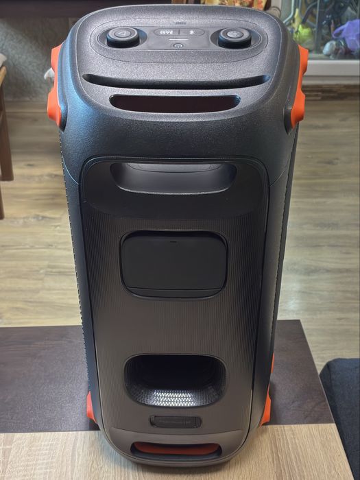 JBL Patrybox 110