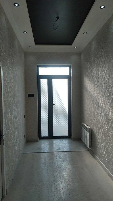 Срочно...Чорток махалла 2.4 соток 4 хона 3 та санузел ва  подвал бор