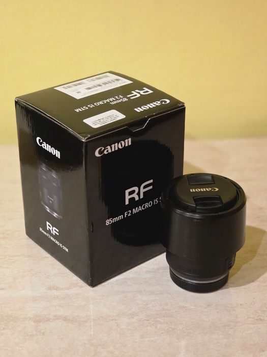Canon RF 85mm f/2 garantie, ca nou