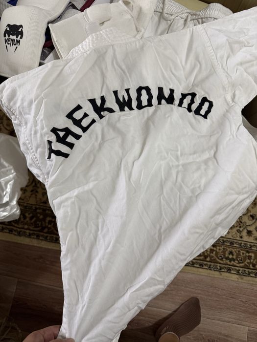 Продам кимано в хорошом состояние