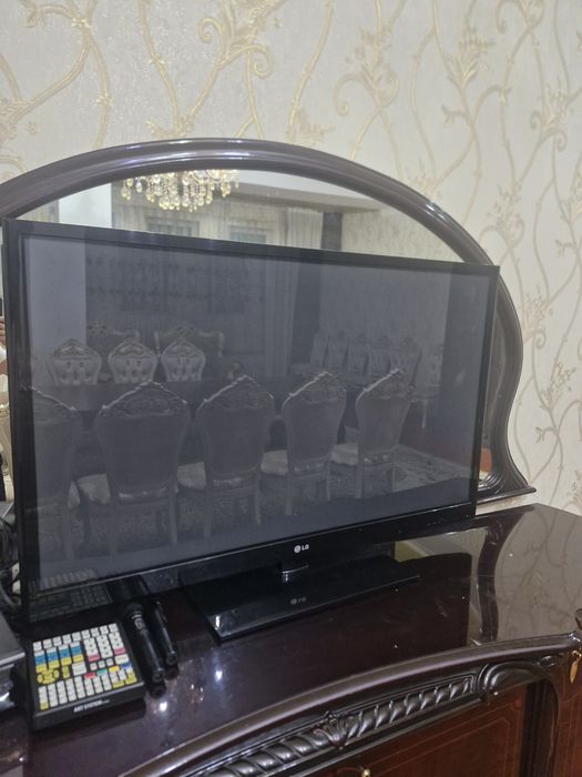 Телевизор бу в отлично состоянии