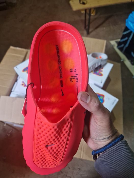 Nike Mind rosu nepurtati