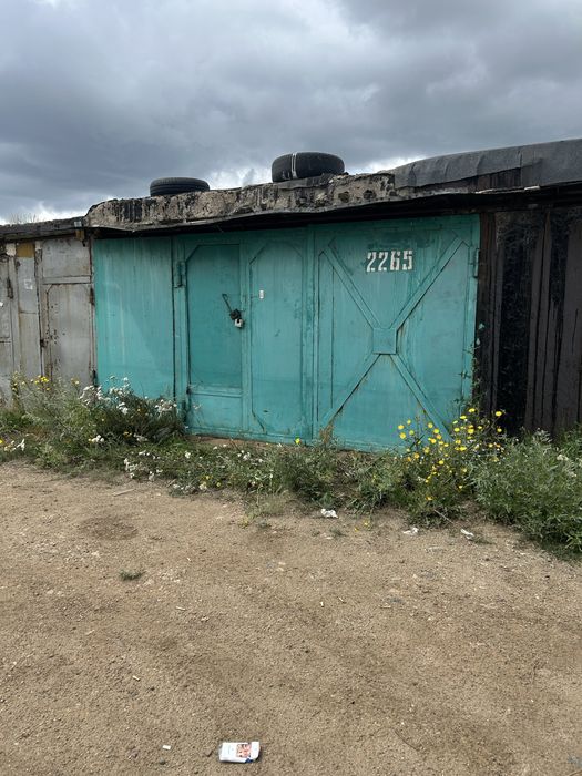 Продам гараж. Гараж находиться в асфальтном.