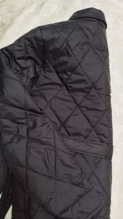 Продамкуртку,новая.5000 и 15000