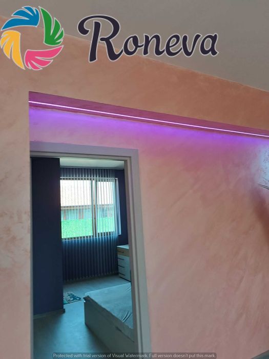 Къща с басейн в самостоятелен двор 405 м2