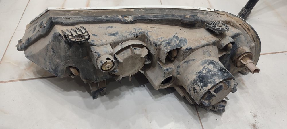 Продается фары от Daewoo Nexia