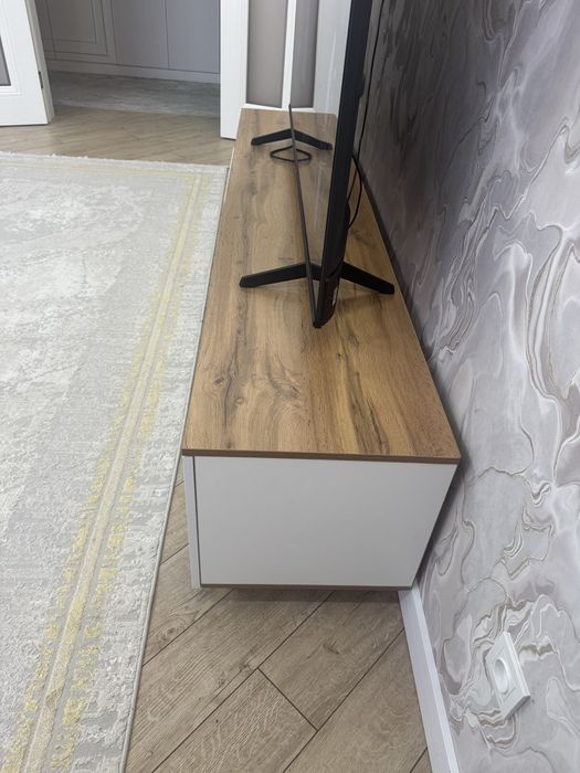 Подставка под ТВ