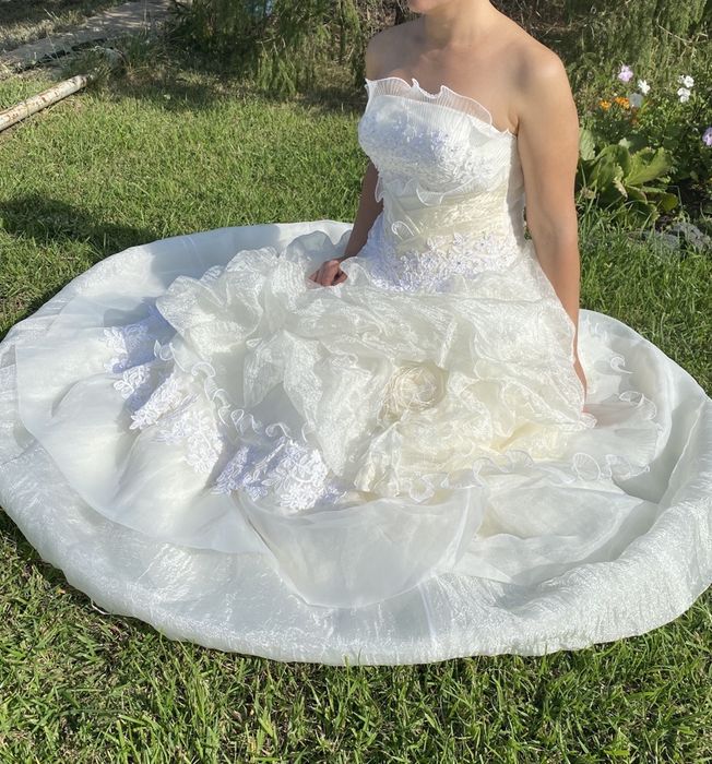 Свадебное платье