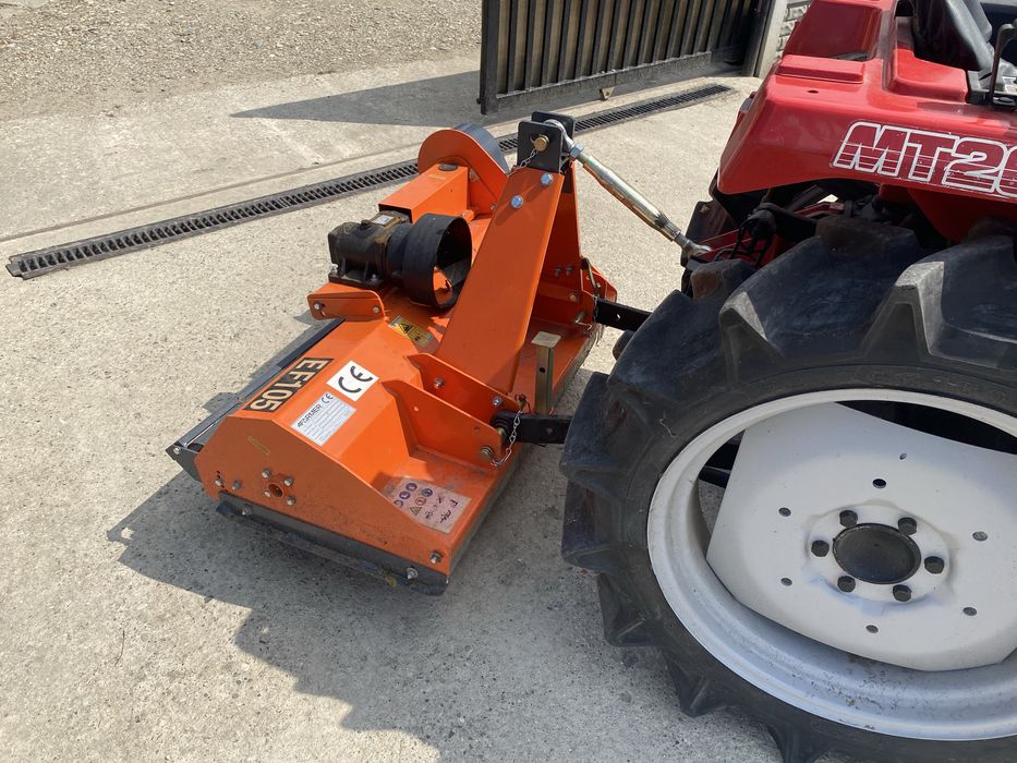 Piese tocatoare resturi vegetale coceni iarba 145cm masa de lucru NOUA