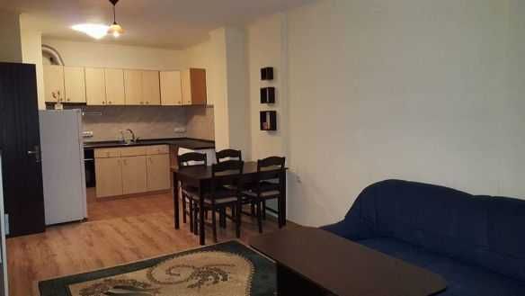 Дава се под наем Двустаен апартамент в Бургас, Лазур - 68 кв.м за 200 € - Снимка #4