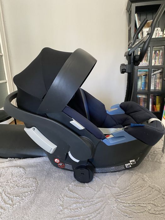За близнаци 2бр Стол за кола Cybex Aton 5 + Адаптер +Дъждобран