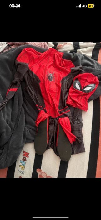 costum spiderman