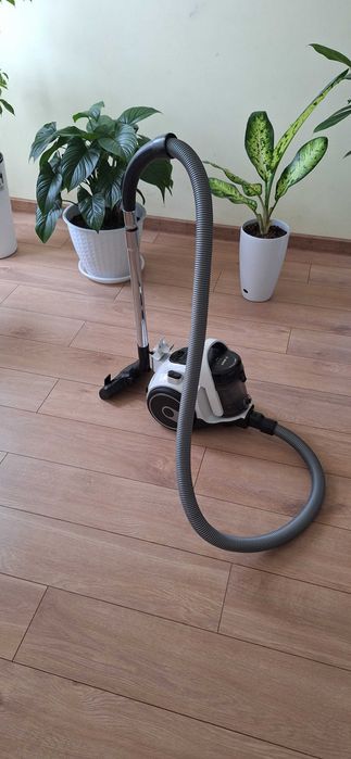 Bosch пылесос serie 2
