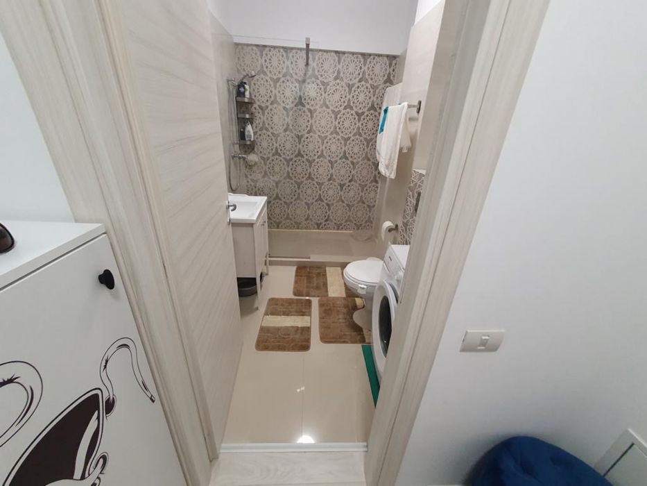 Proprietar vand apartament 2 camere