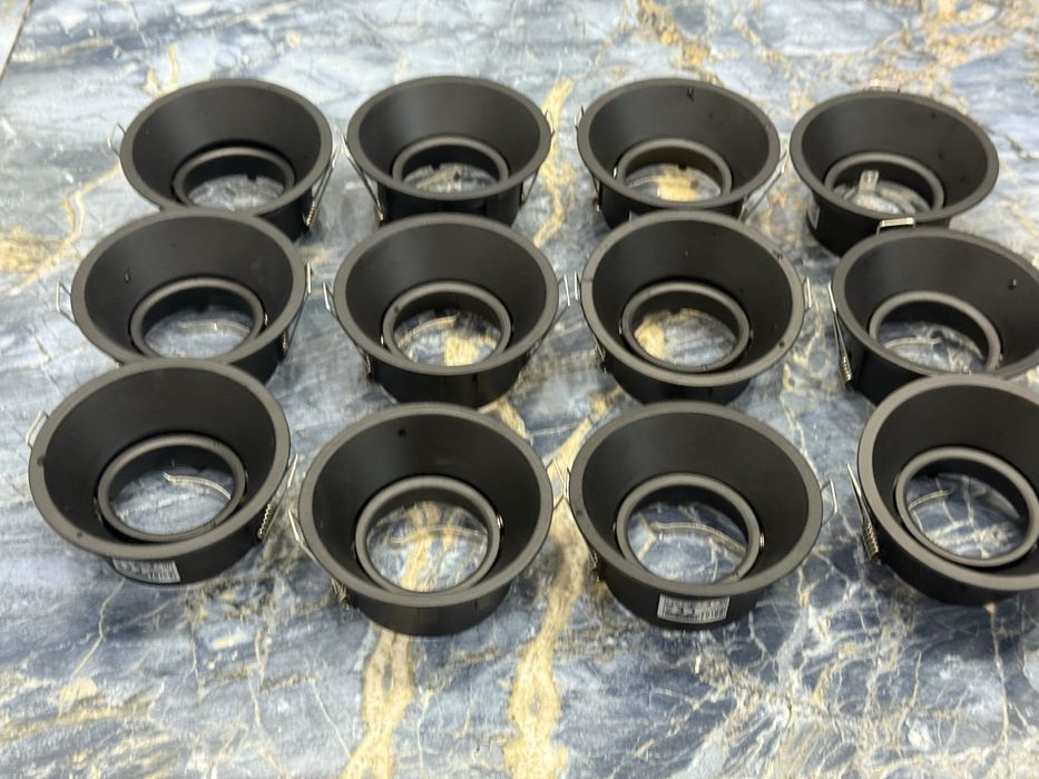 Потолочные галогенные светильники от Veral ( 12 шт )