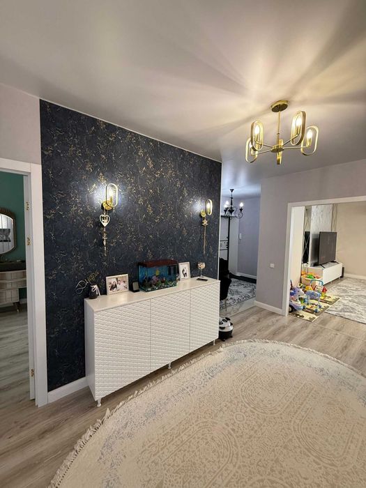 3 комнатная 108 м2 в Юбилейном