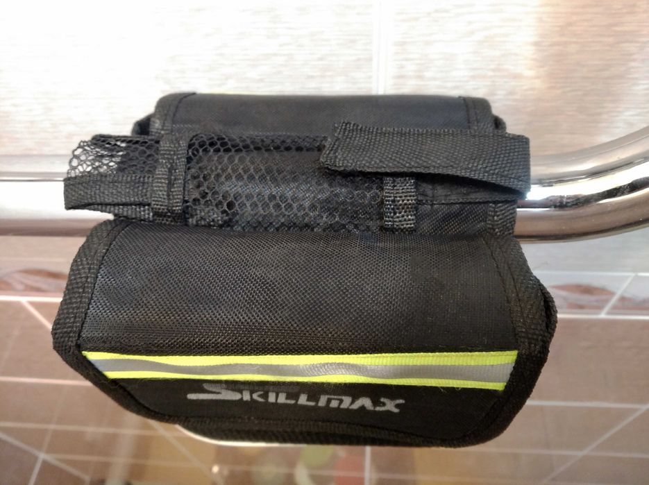 Велосумка. Сумка для велосипеда. Велосипедная сумка.