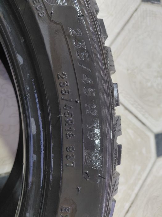 235 / 45/ 18/ --