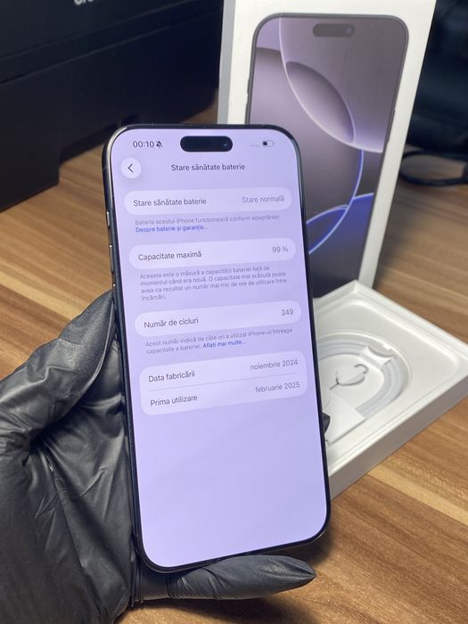 iPhone 16 Pro Max • 256 GB • Black Titanium