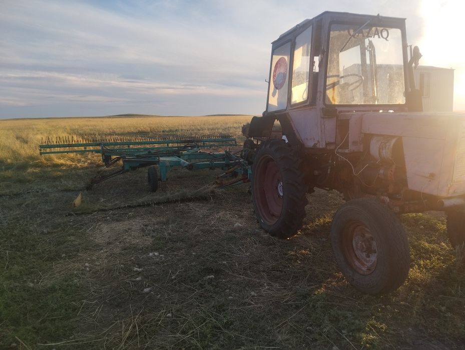 Продам трактор Т25