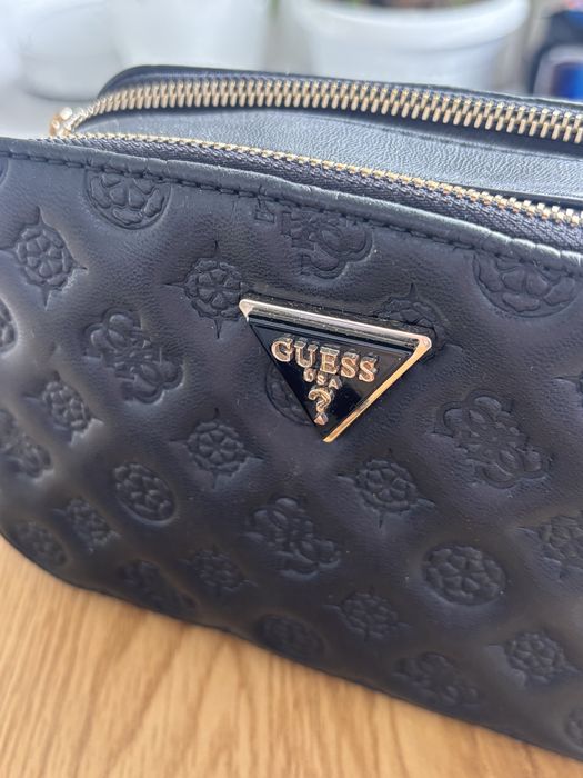 Guess чанта (оригинална)