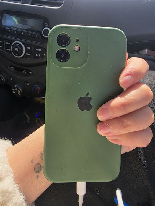 Айфон 12 продам 128 г