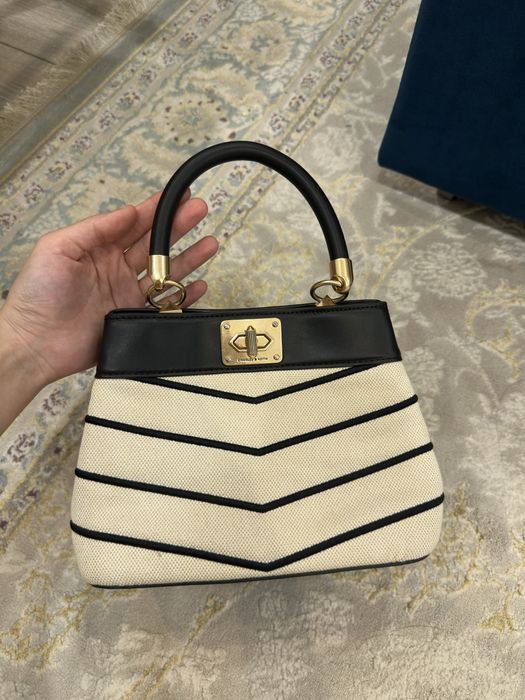 Сумка Charles & Keith Eleni Canvas Chevron