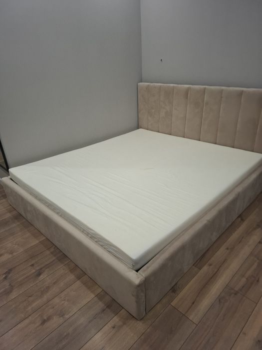 Продам диван,кровать