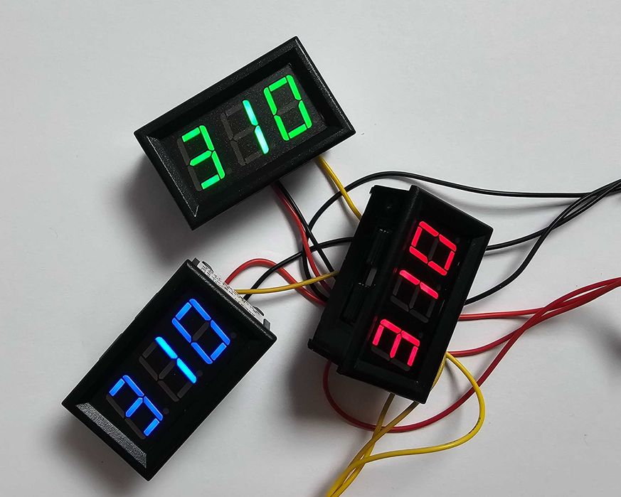 Цифров панелен волтметър постоянно напр. DC 0-600v за соларни системи