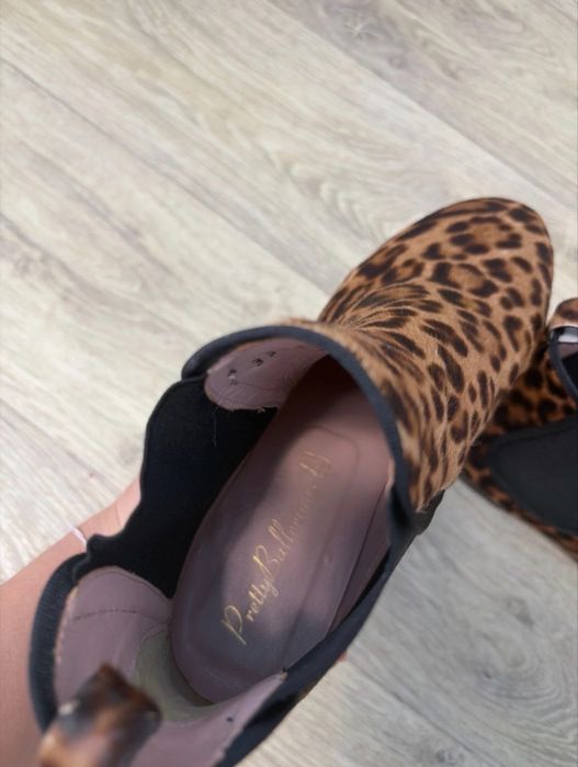 Pretty Ballerinas ghete scurte animal print, piele naturală, aspect par animal, marimea 36 fabricate in Spania