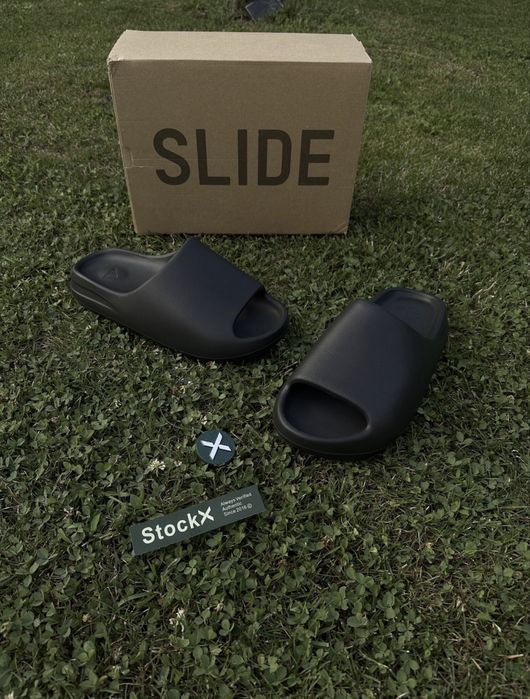 Papuci Yeezy Slide Onyx / Premium / 2026