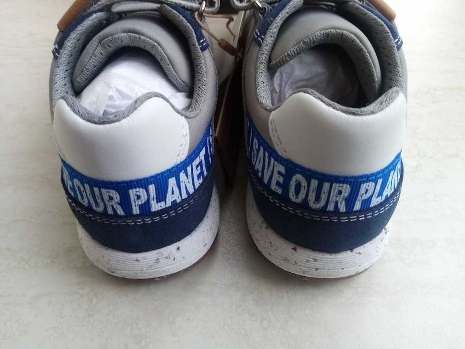 Нови обувки/сникърси/маратонки на Camper - н. 30