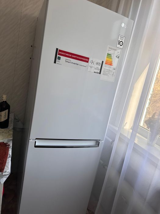 Продам холодильник LG