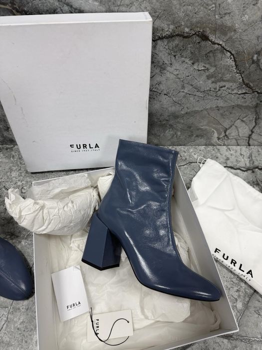 Дамски боти FURLA 39 номер