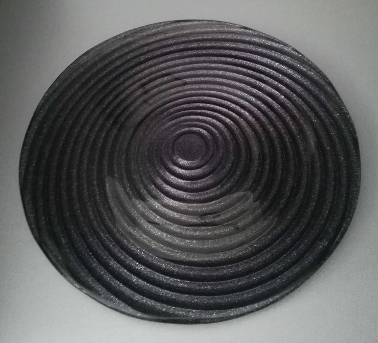 Сребърно плато с малка чинийка