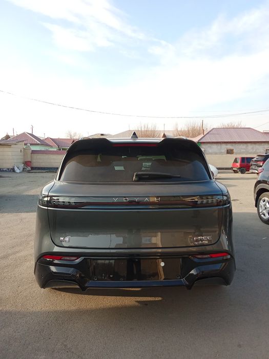 Voyah Free 2025 restayling