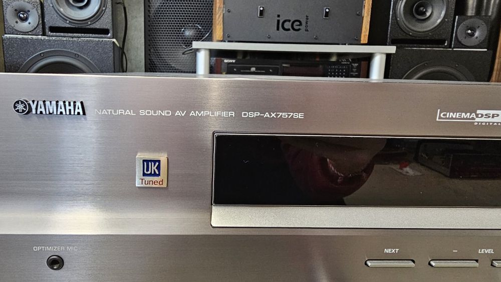 Yamaha DSP-AX757SE  отлично състояние ресивър