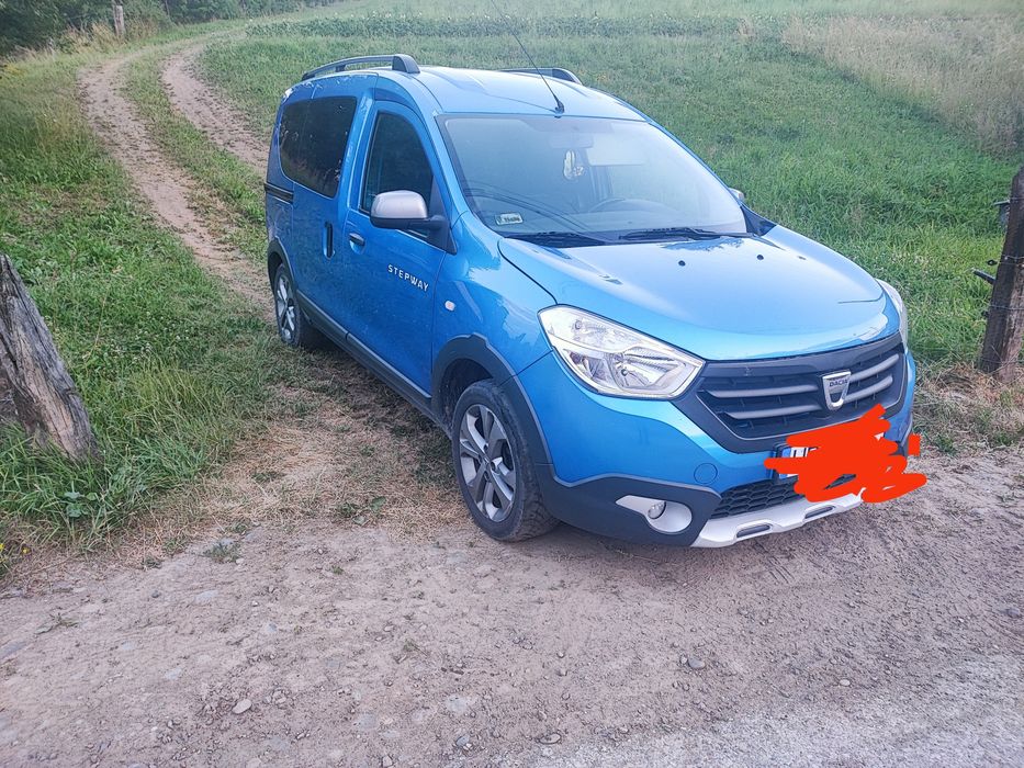 Vând Dacia Dooker