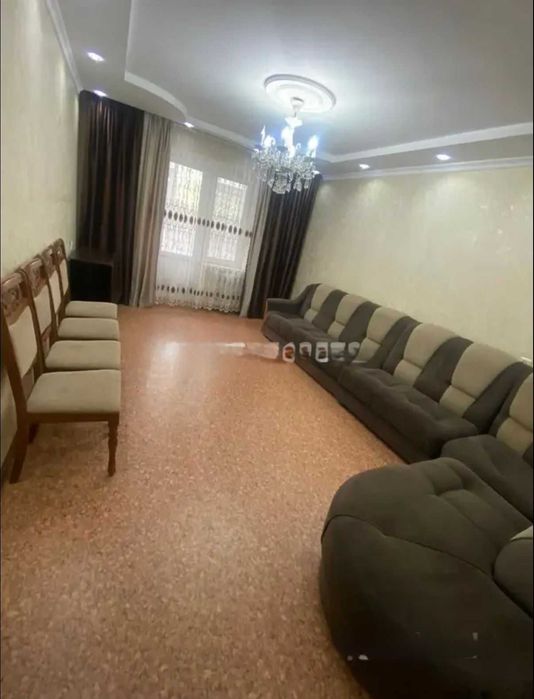 Сдается квартира в районе 9 площадки Карина(Империя)