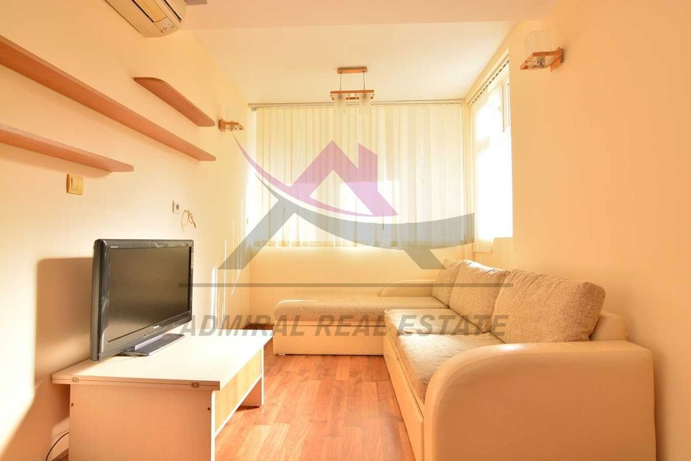 Дава се под наем Тристаен апартамент в Варна, Център - 75 кв.м за 500 € - Снимка #1