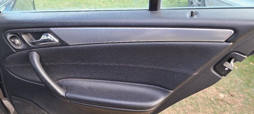 Двигател  за  Мерцедес  C 180