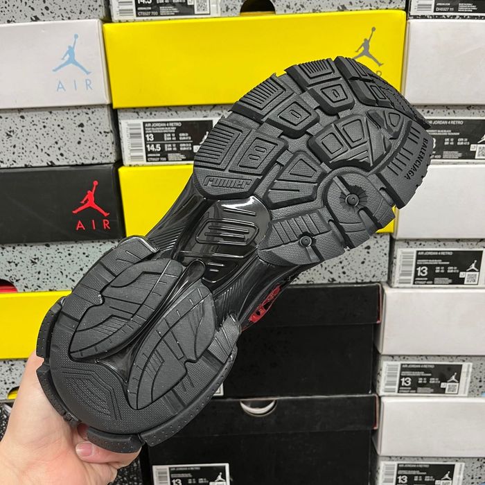 Balenciaga Runner Graffiti Black/Red | 35-46